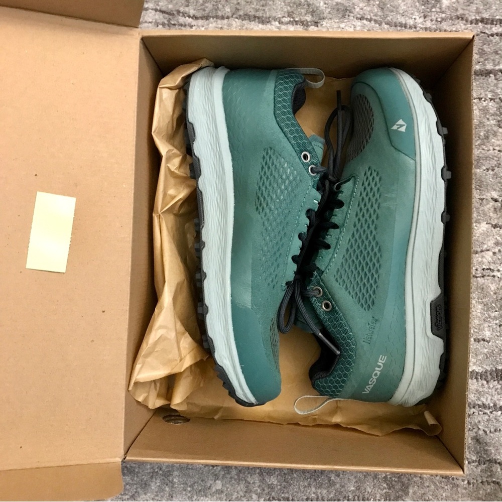 vasque breeze lt low